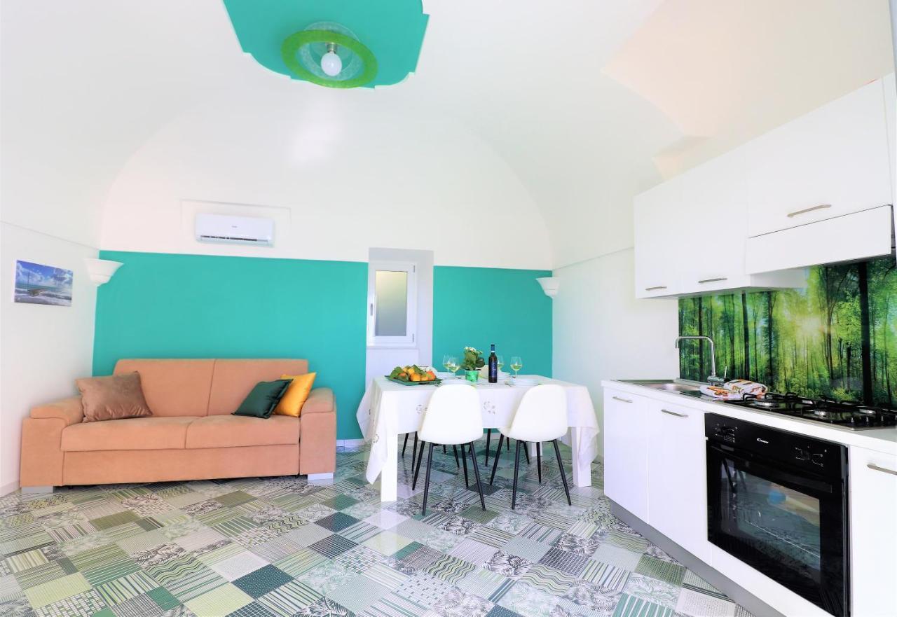 Mary'S Apartments - De Vivo Realty 마사루브렌세 외부 사진