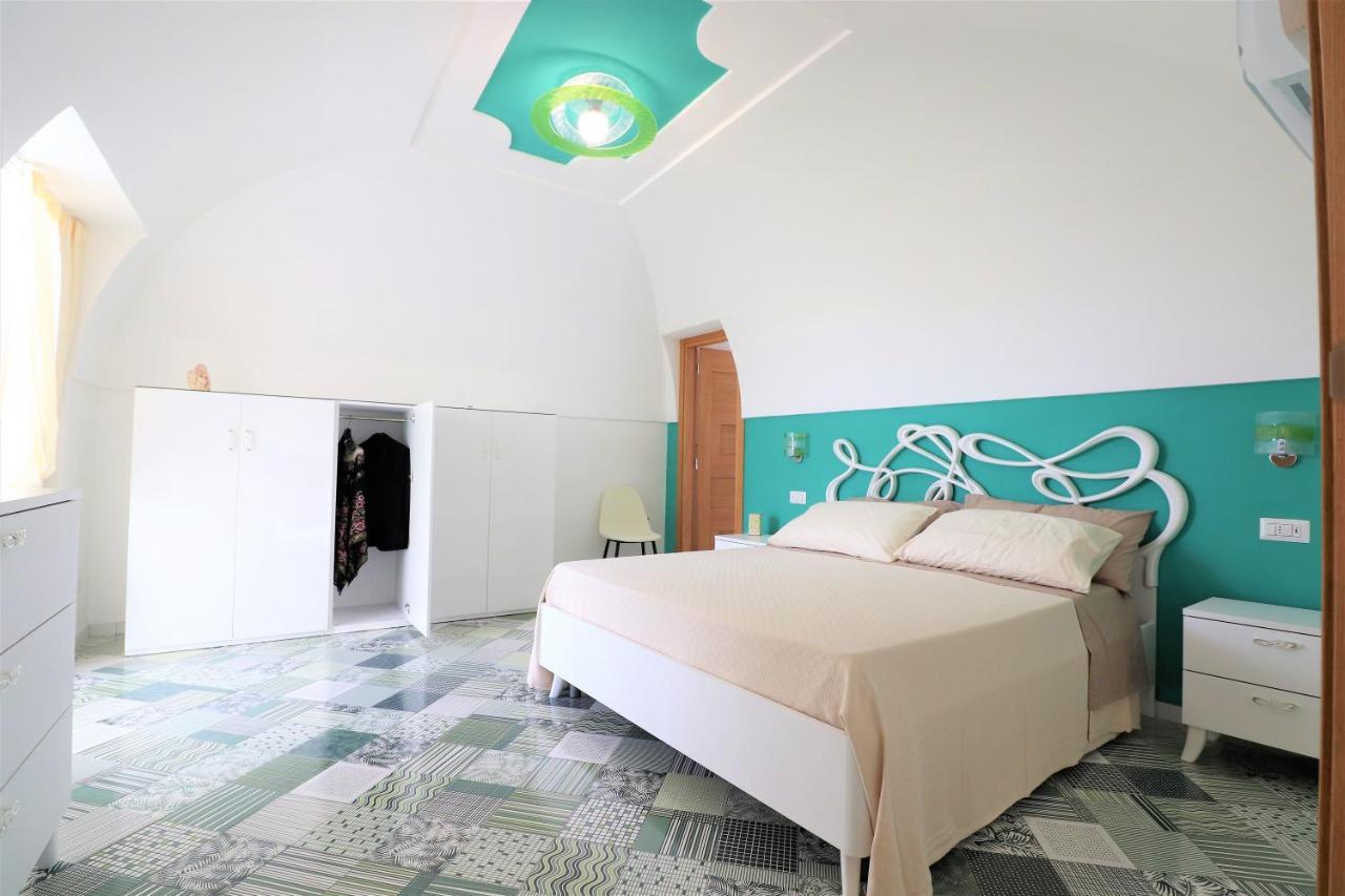 Mary'S Apartments - De Vivo Realty 마사루브렌세 외부 사진