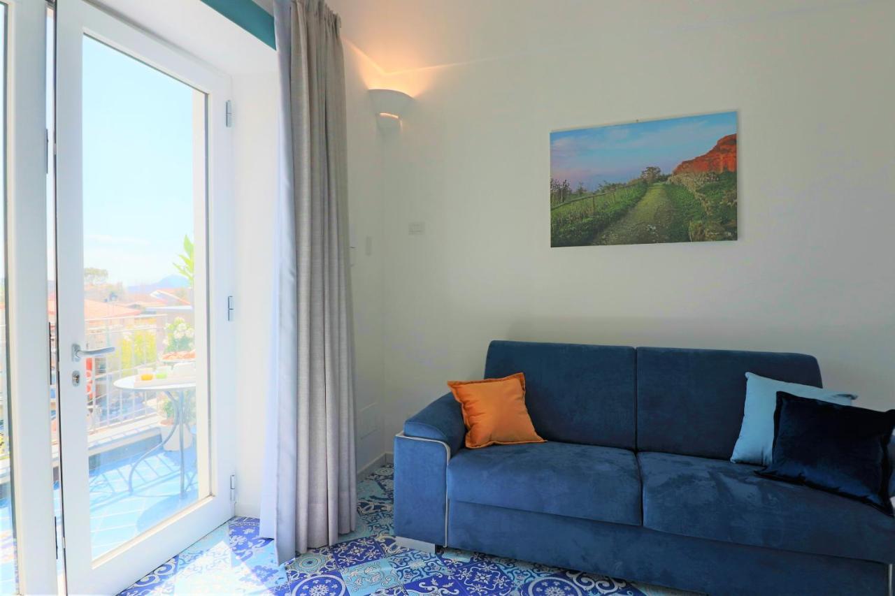 Mary'S Apartments - De Vivo Realty 마사루브렌세 외부 사진