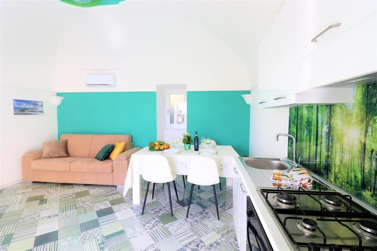 Mary'S Apartments - De Vivo Realty 마사루브렌세 외부 사진