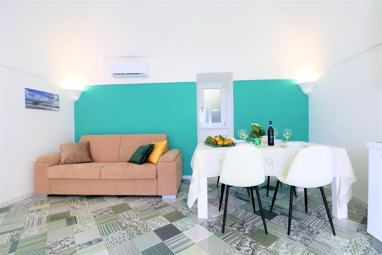Mary'S Apartments - De Vivo Realty 마사루브렌세 외부 사진