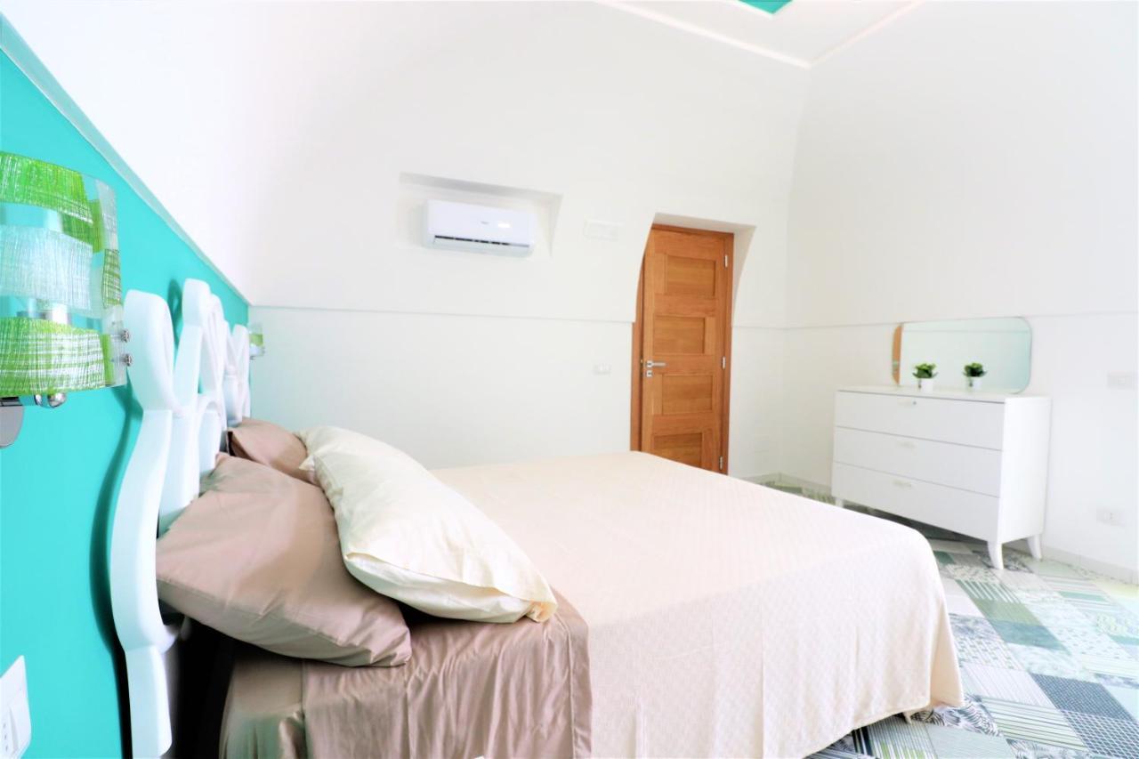 Mary'S Apartments - De Vivo Realty 마사루브렌세 외부 사진