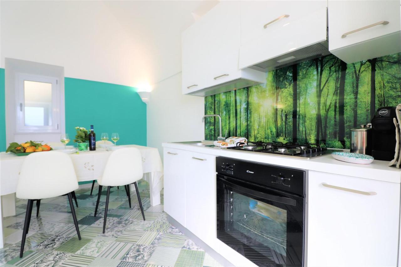 Mary'S Apartments - De Vivo Realty 마사루브렌세 외부 사진