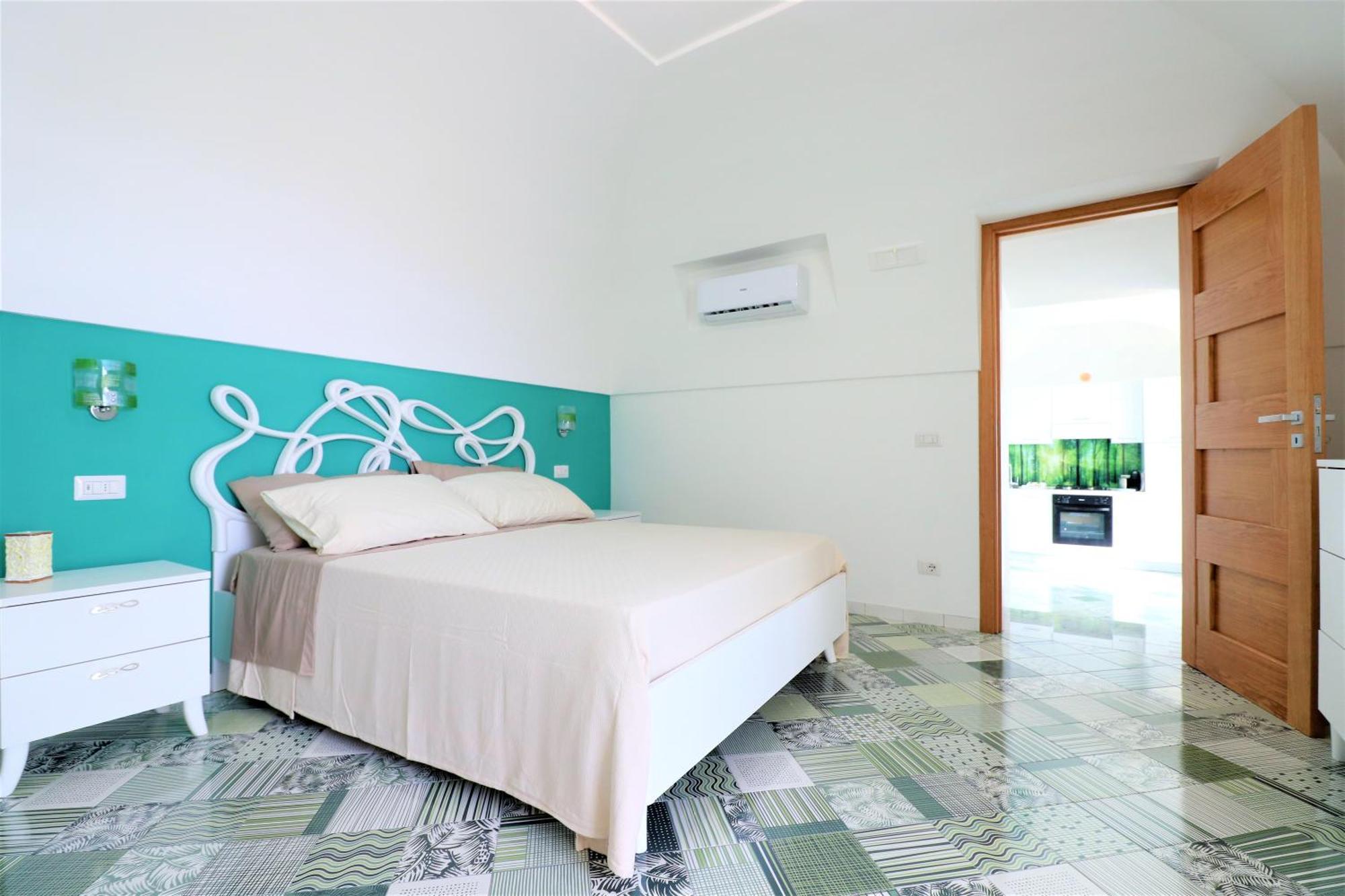 Mary'S Apartments - De Vivo Realty 마사루브렌세 외부 사진