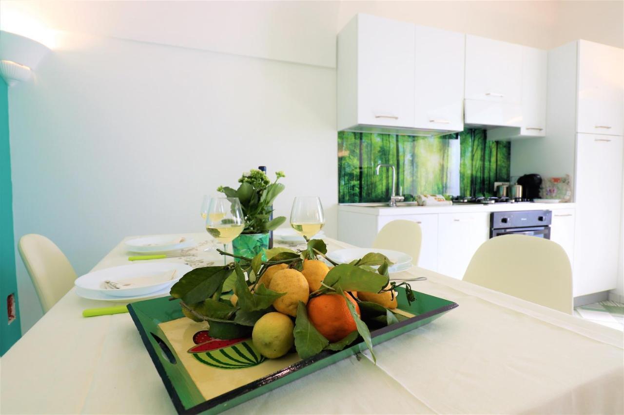 Mary'S Apartments - De Vivo Realty 마사루브렌세 외부 사진