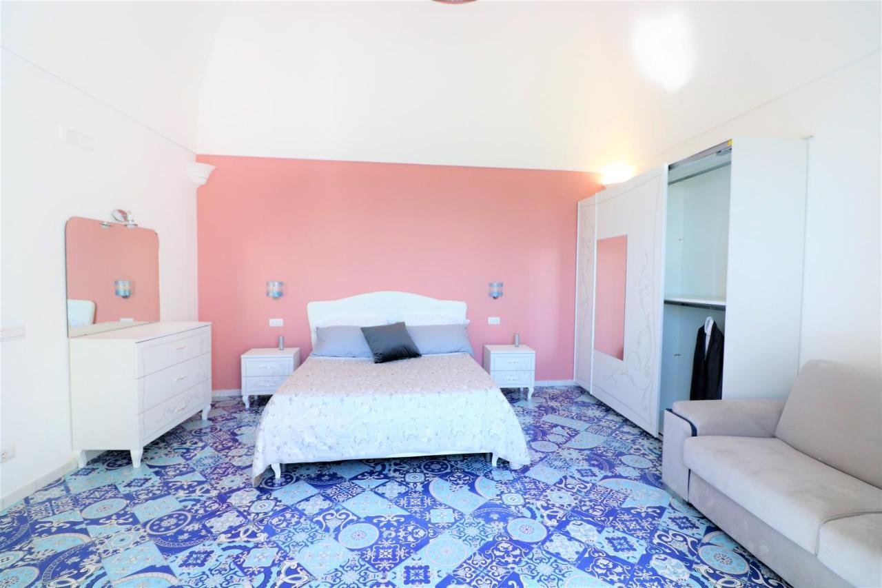 Mary'S Apartments - De Vivo Realty 마사루브렌세 외부 사진